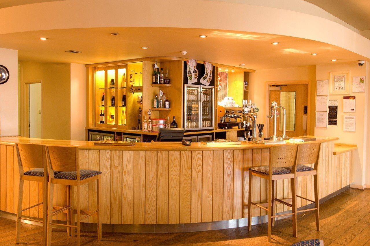Premier Inn West Bromwich Central Bagian luar foto